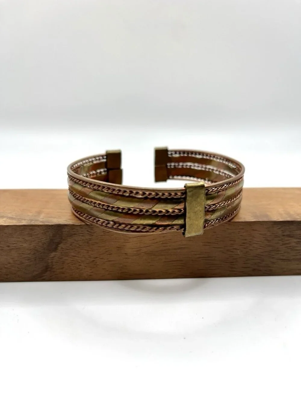 VTG Artisan Copper & Brass Cuff Bracelet Twisted Metal Boho Southwestern Boho